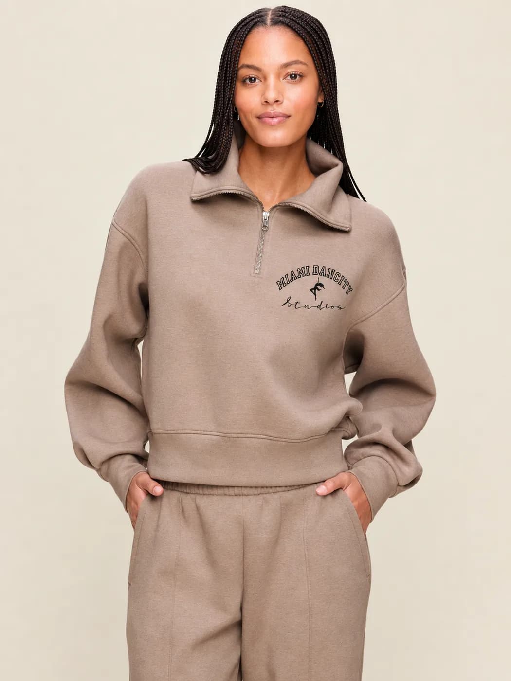 Beige sweatshirt + pants set, Beige